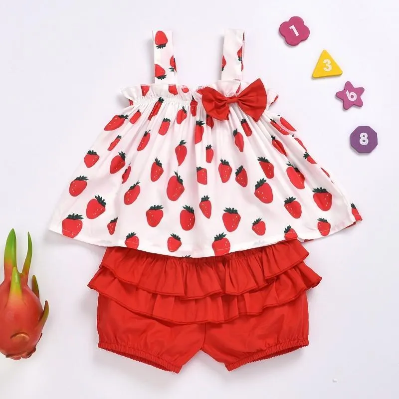 2-piece Strawberry Printed Tops & Solid Shorts for Toddler Girl