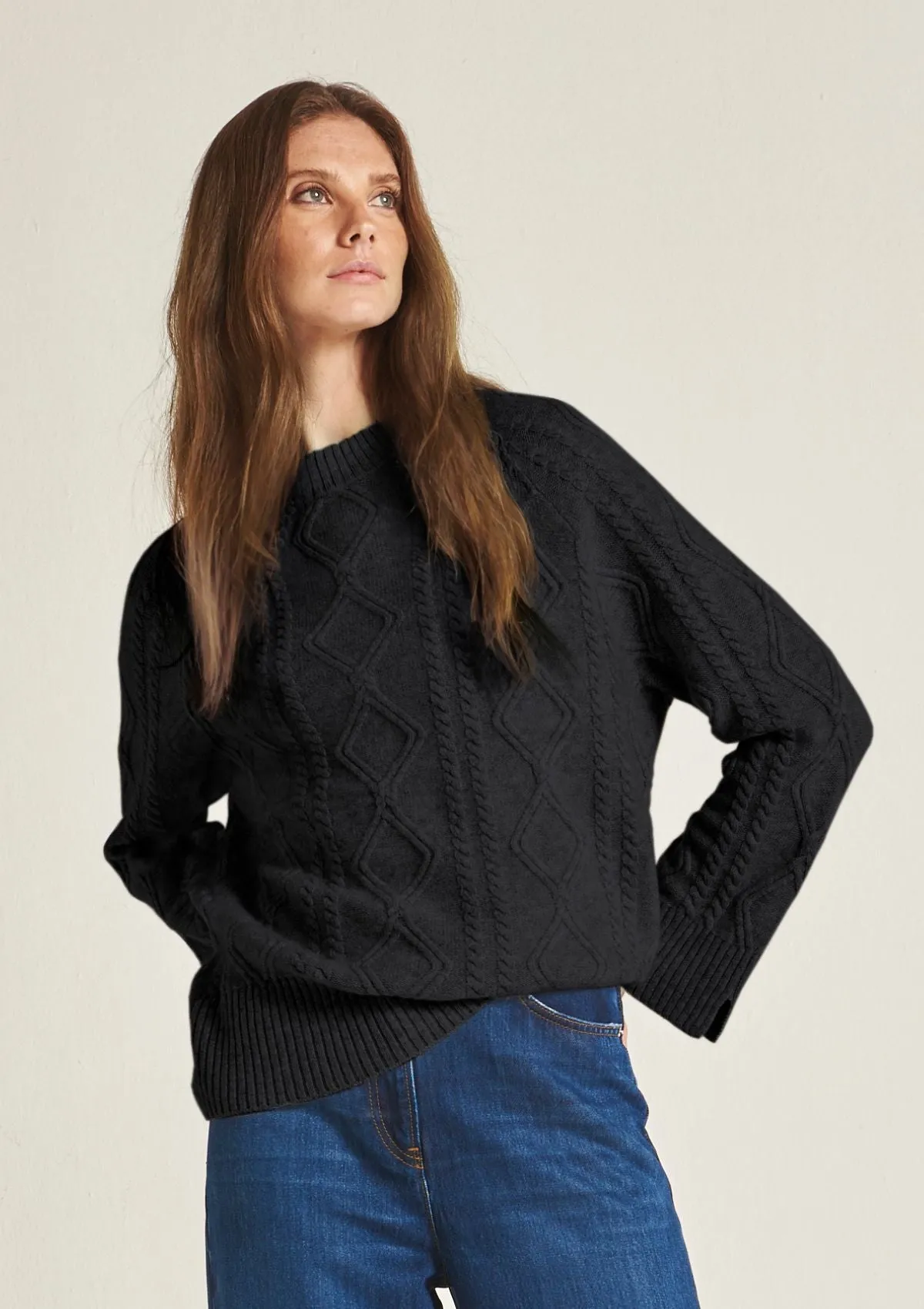 Cashmere Cable Crew Neck Sweater in Jet Black