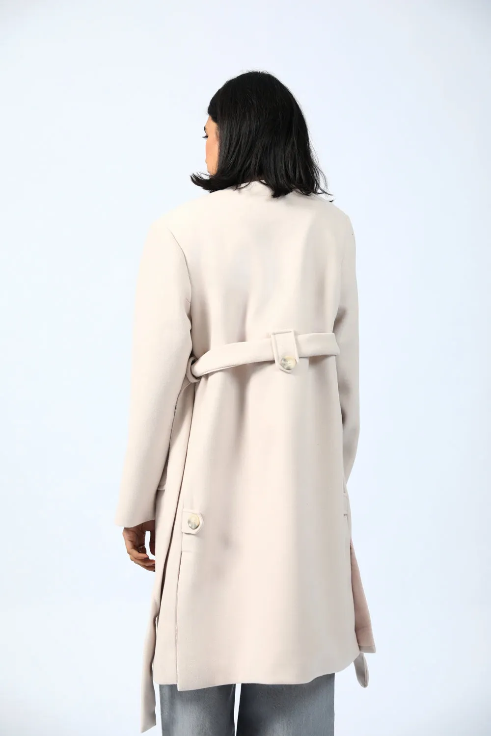 COAT WITH ROUND NECK