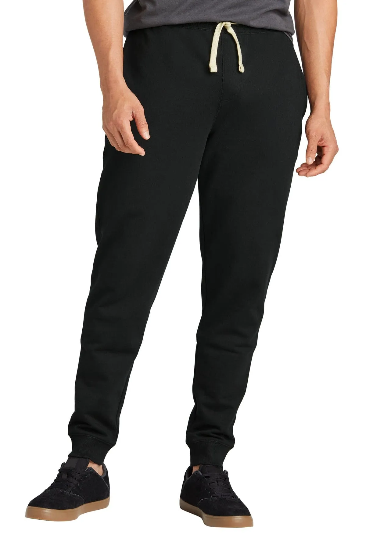 District DT8107: Re-Fleece Jogger