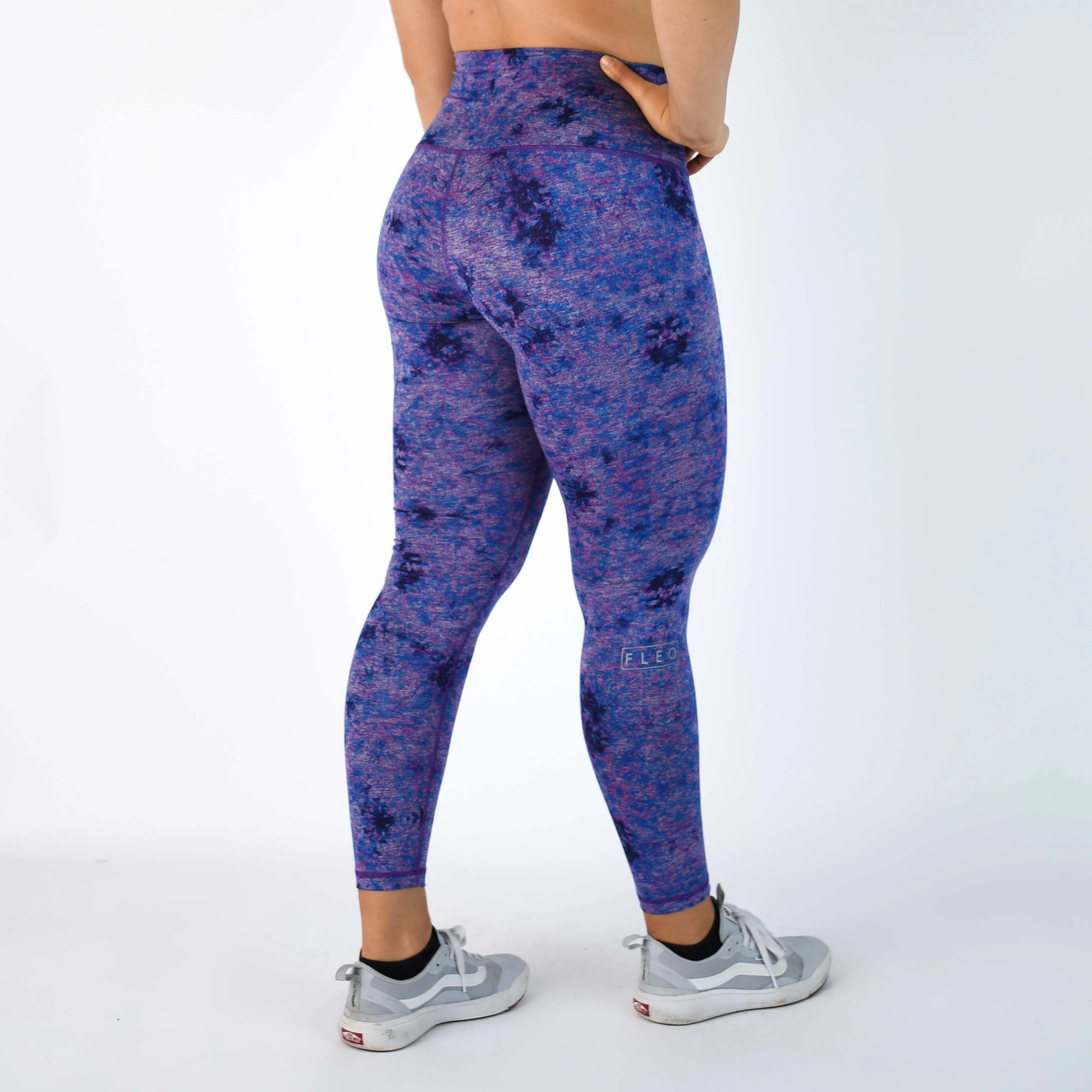 FLEO El Toro 25" Twilight Tie Dye Leggings