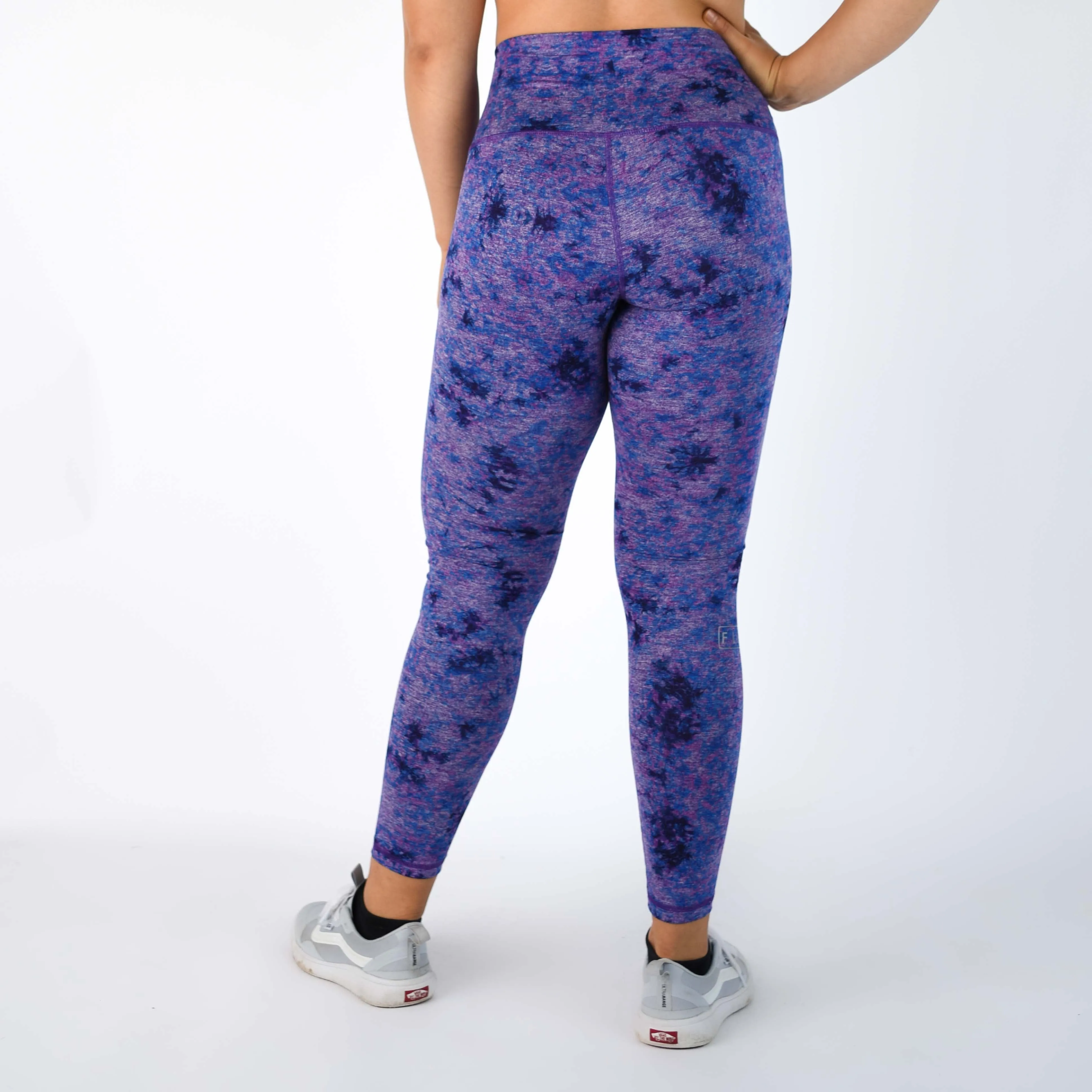 FLEO El Toro 25" Twilight Tie Dye Leggings