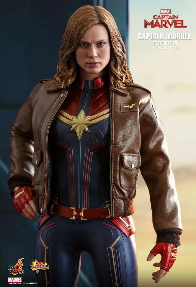 HOT TOYS CAPTAIN MARVEL DELUXE VERSION COLLECTIBLE FIGURE 1/6TH SCALE- MMS522