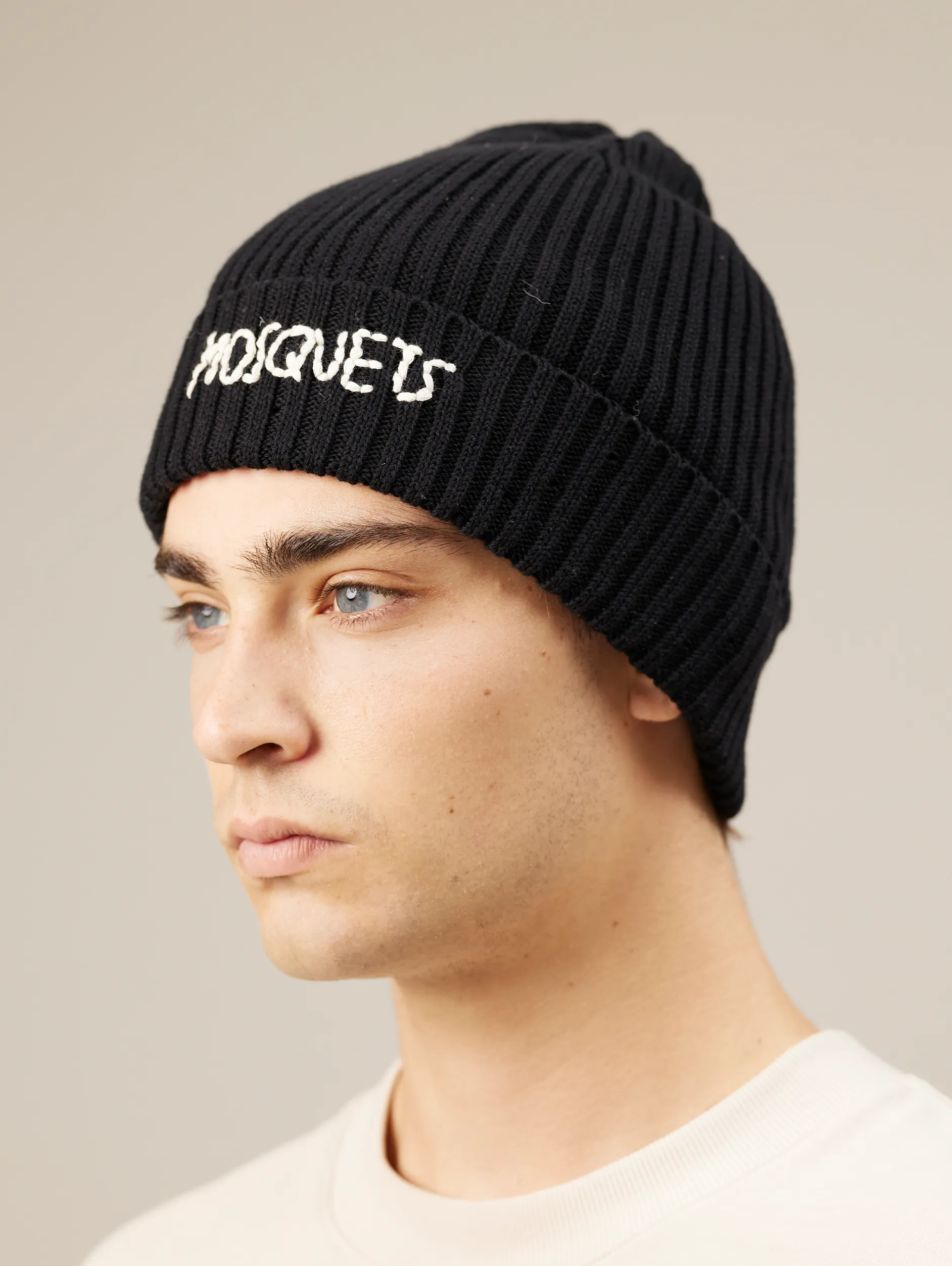 KNIT BEANIE BLACK "MOSQUETS"