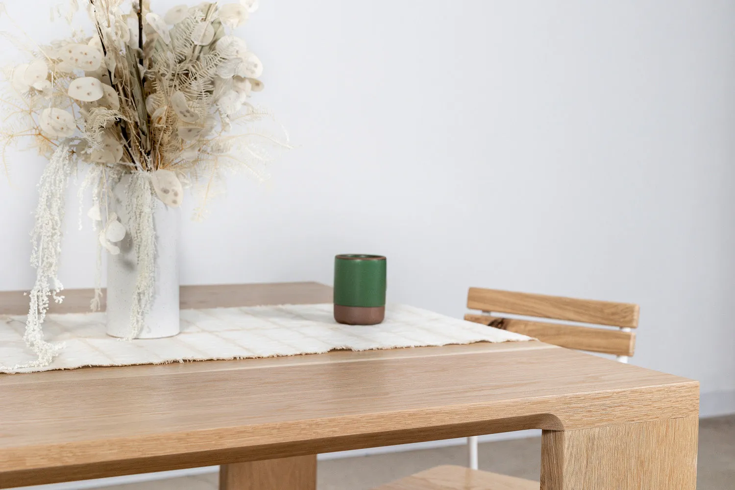 Lumi Dining Table