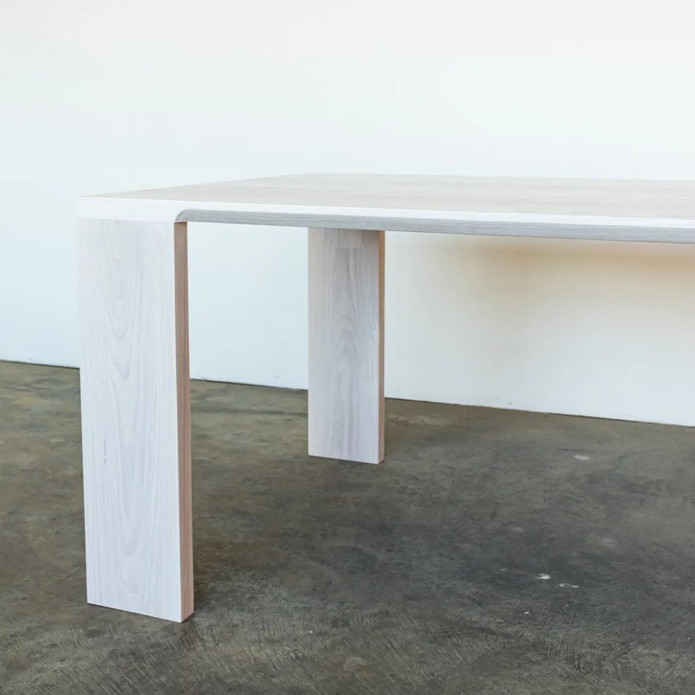 Lumi Dining Table