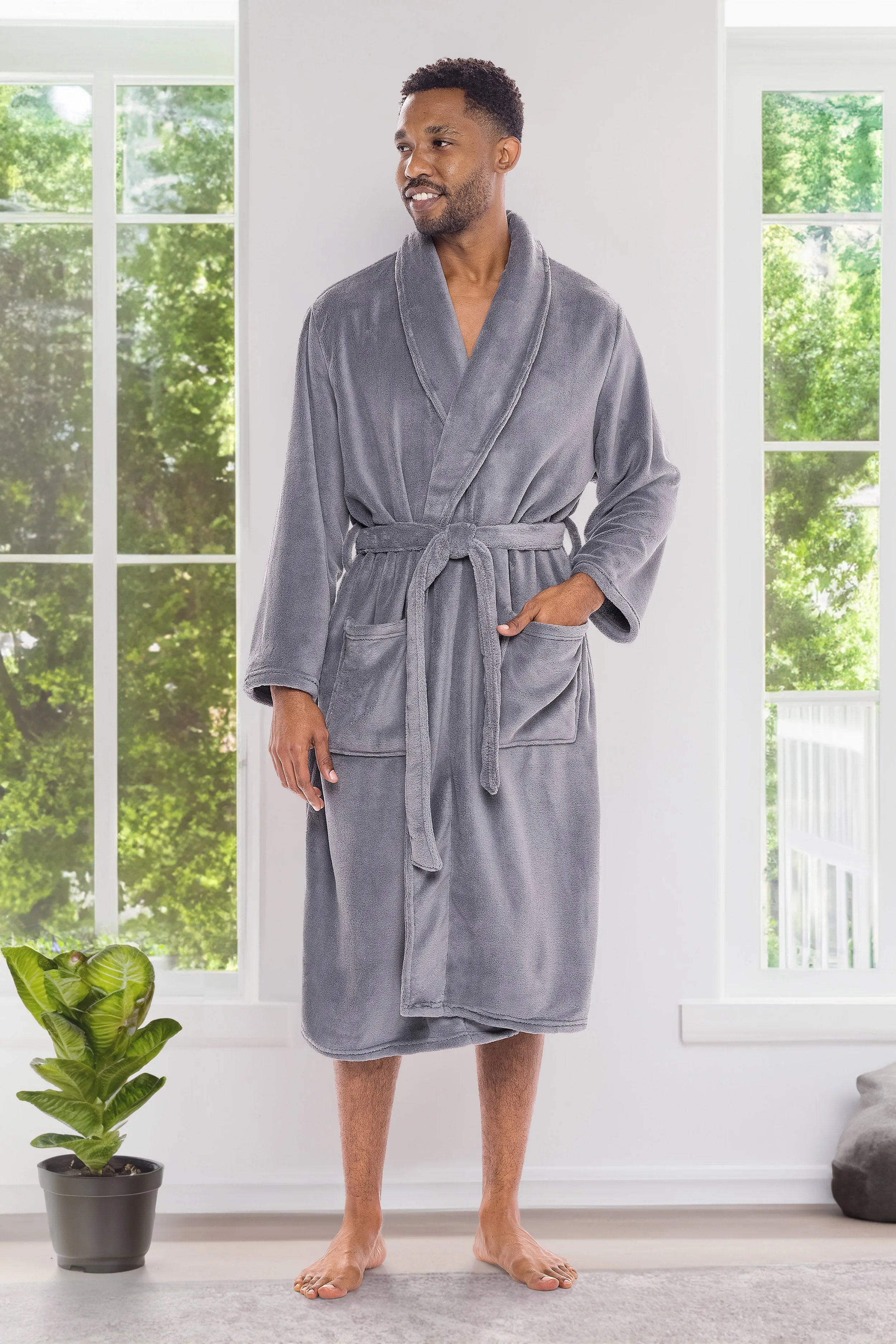 Men's Classic Winter Robe, Plush Fleece Bathrobe