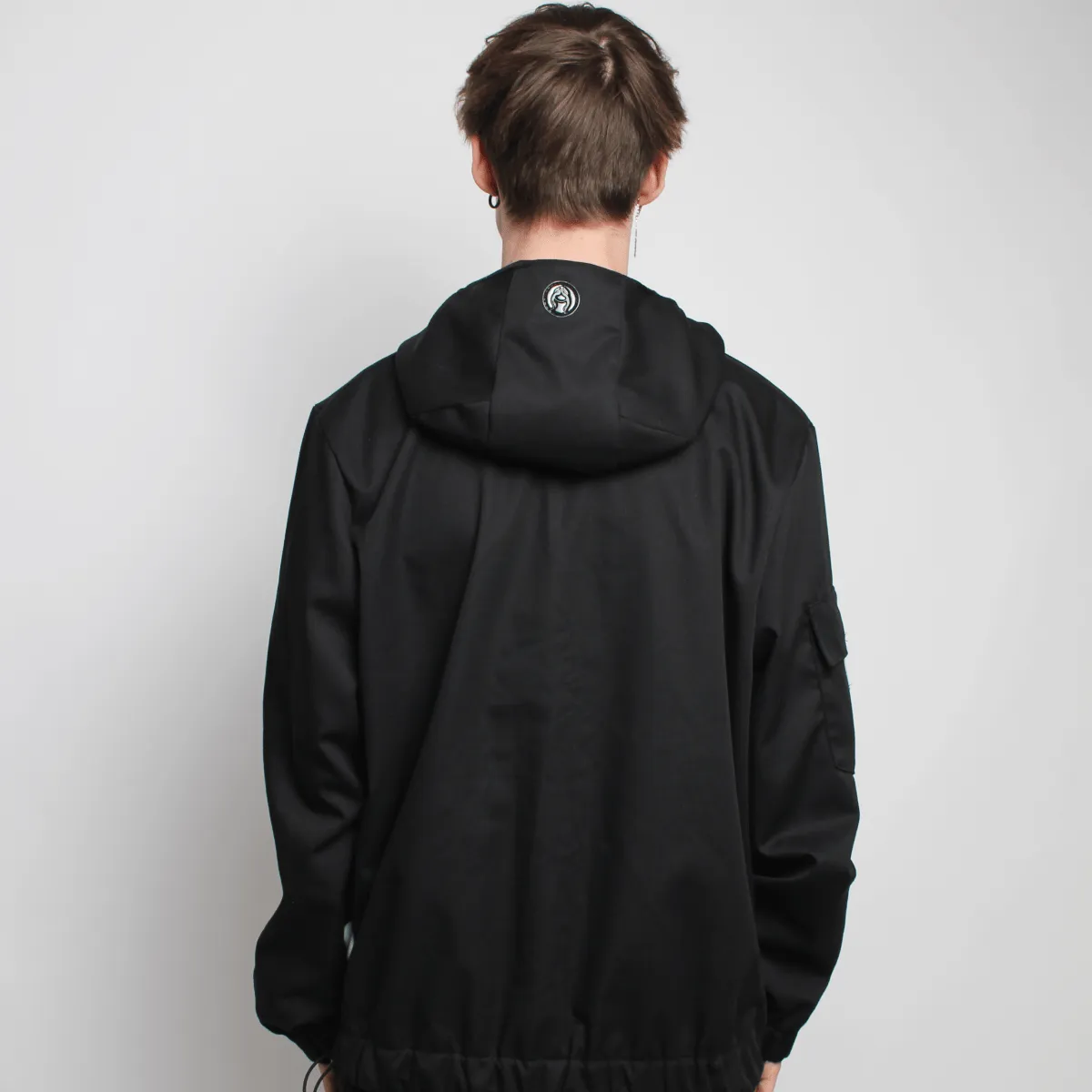 MULTI POCKET WINDCHEATER BLACK