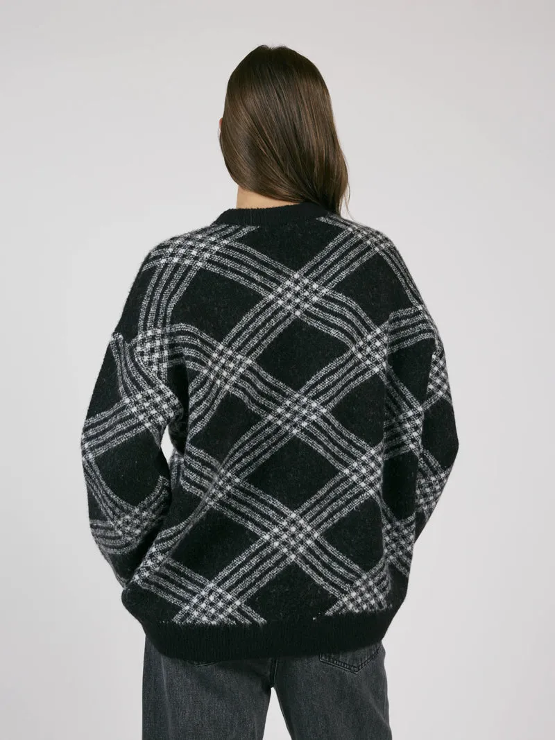 Plush Plaid Sweater - Black White