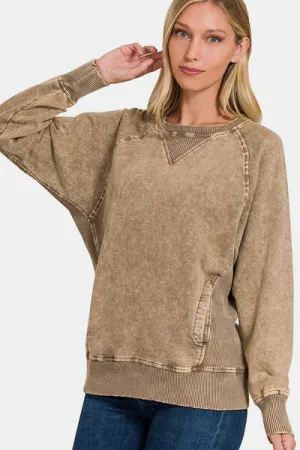 Pocketed Round Neck Sweatshirt