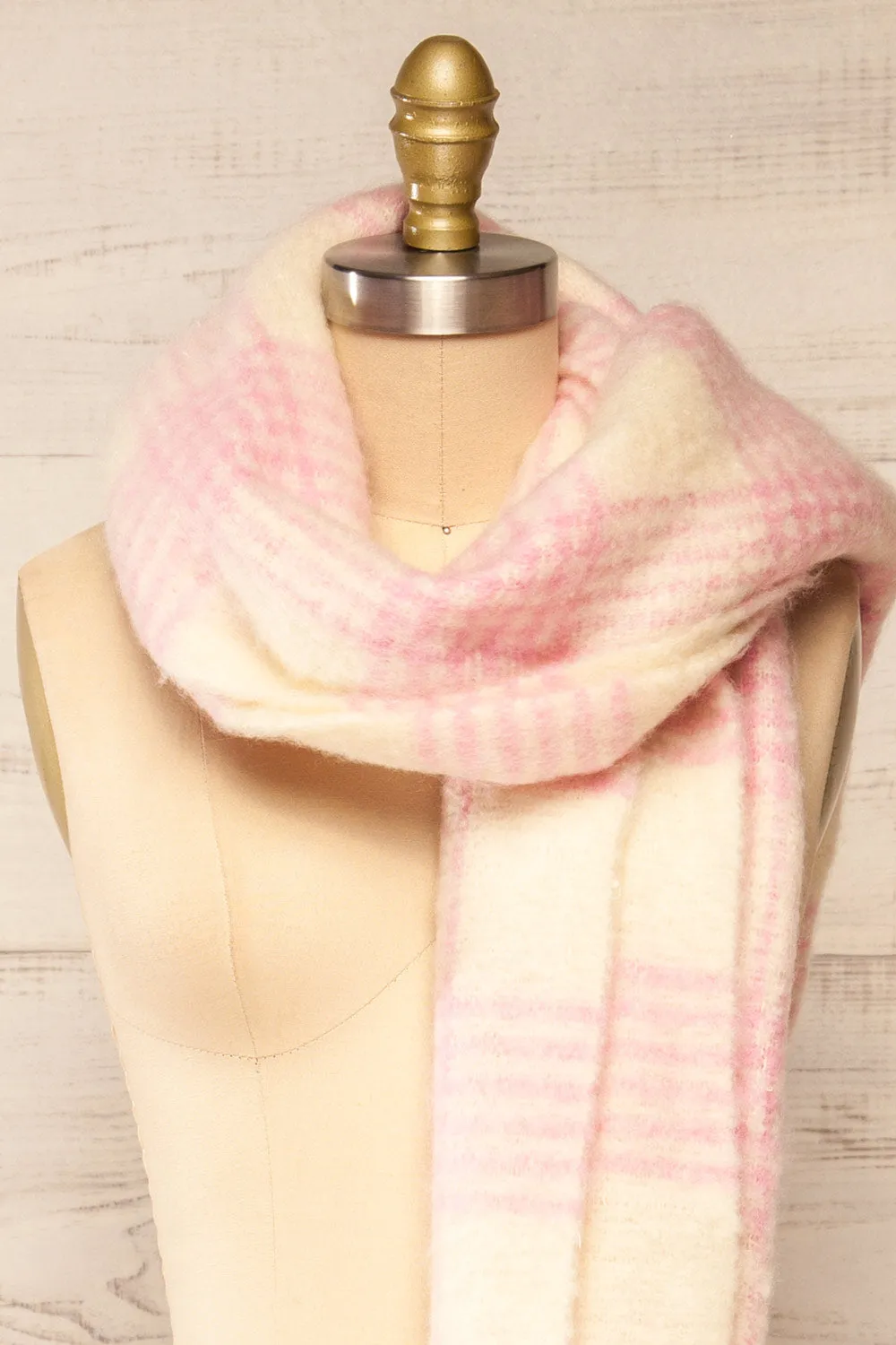 Suleja Pink | Plaid Soft Knit Scarf