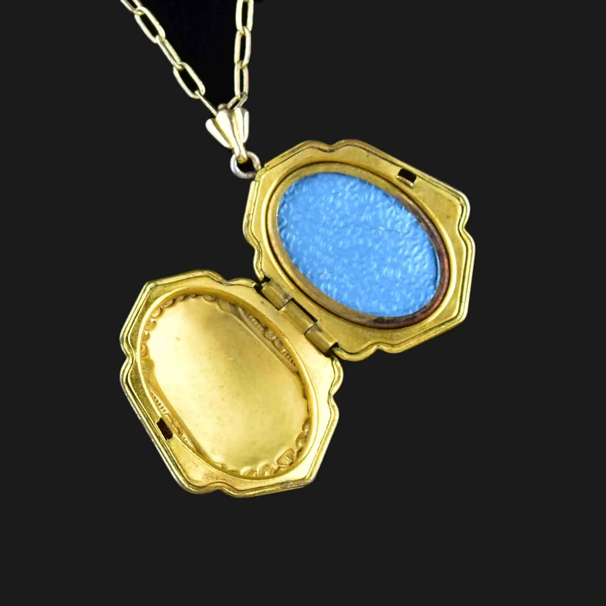 Vintage Forget Me Not Locket Pendant Necklace