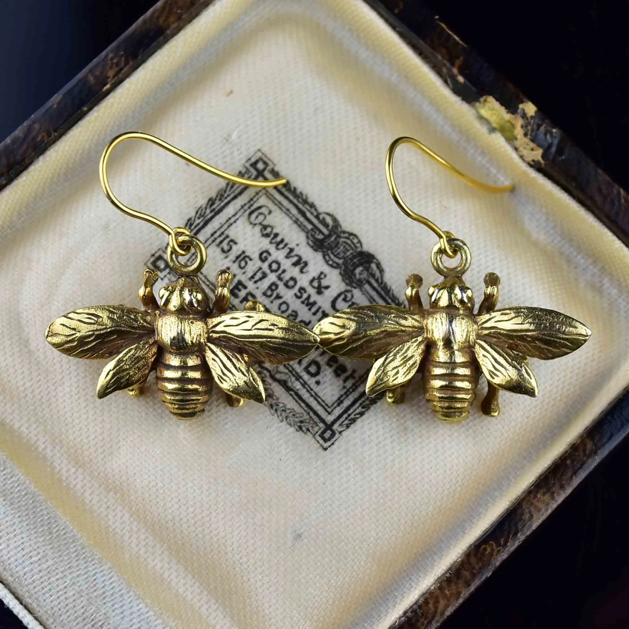 Vintage Gold Bumble Bee Dangle Earrings