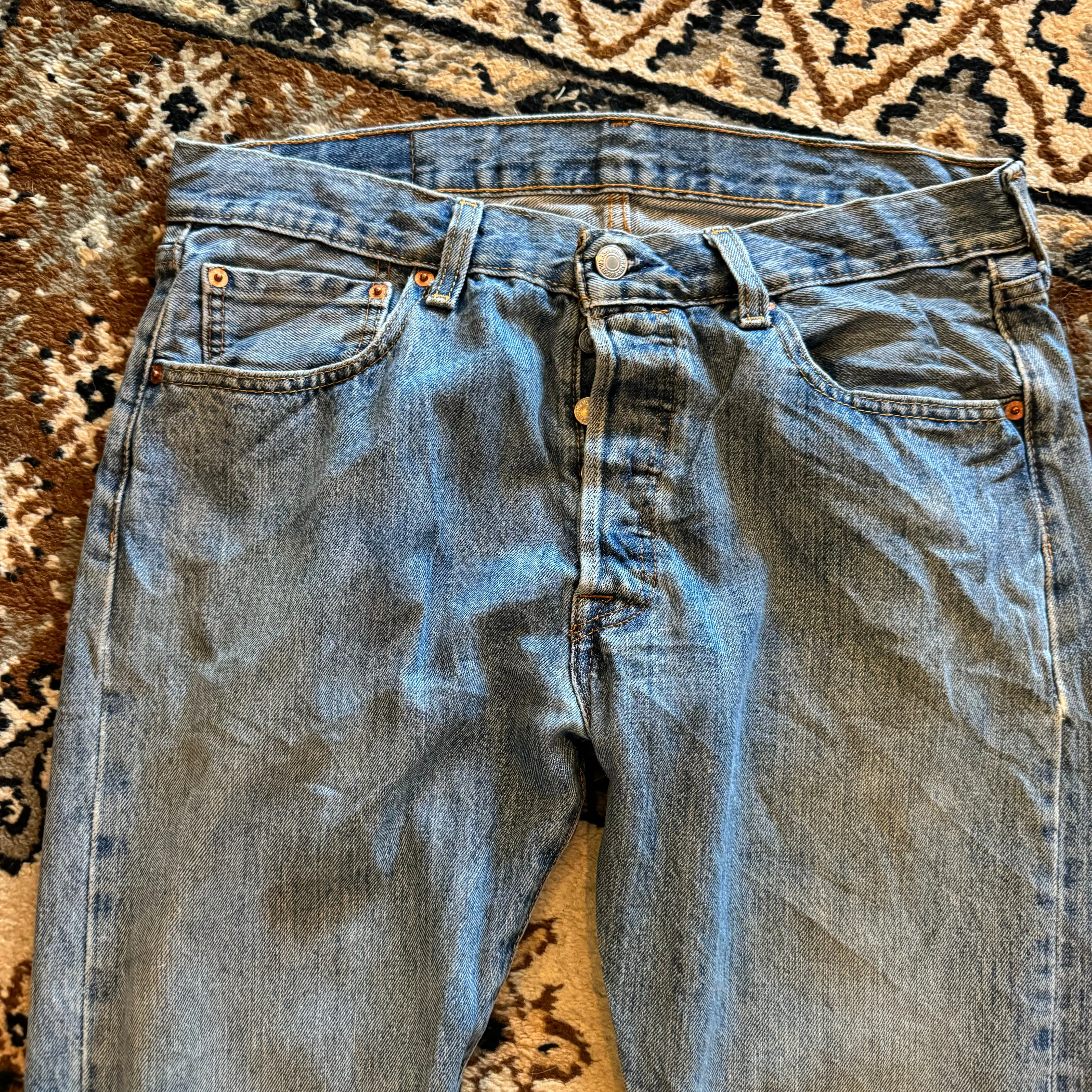 Vintage Levi 501 Mid Blue Wash 33" 30