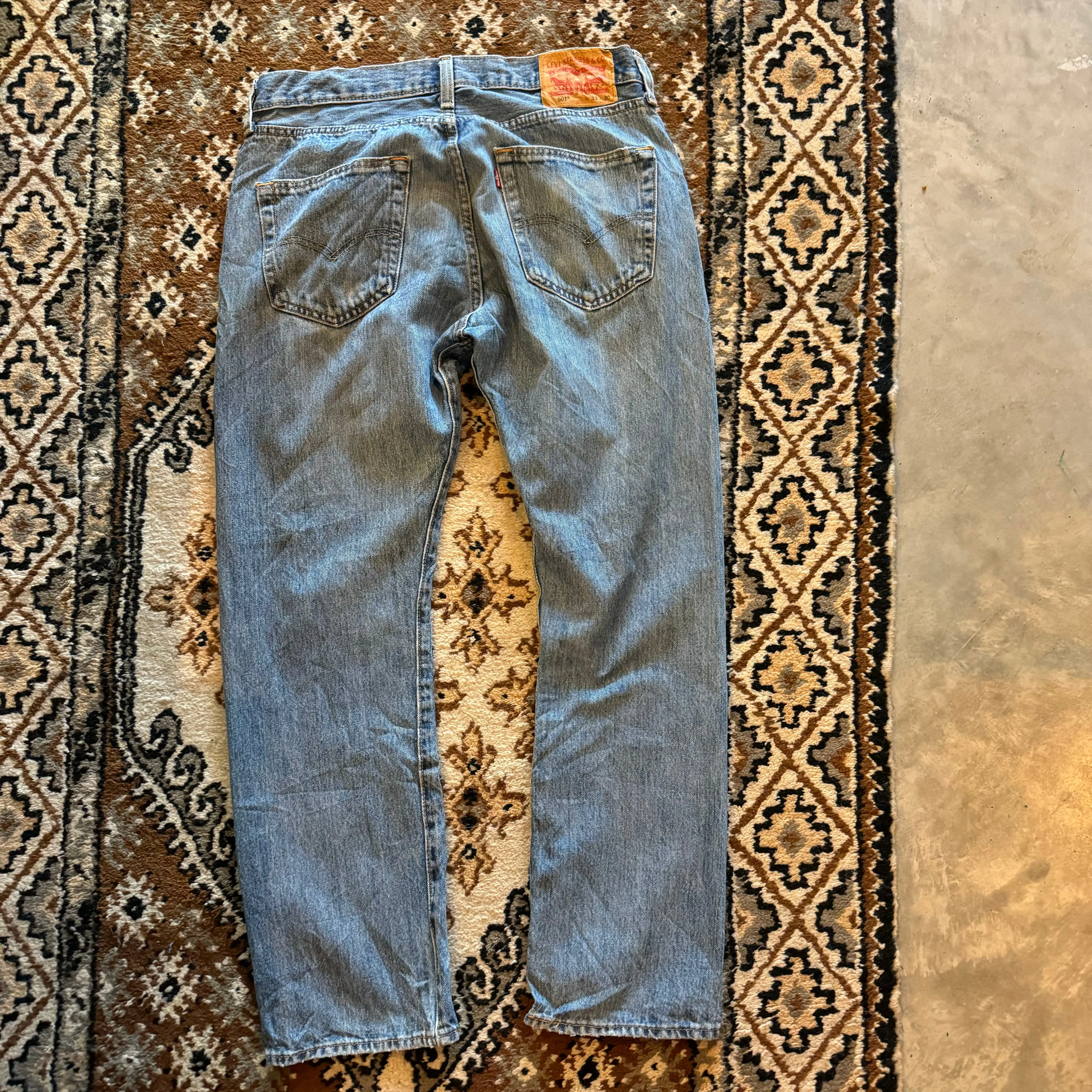 Vintage Levi 501 Mid Blue Wash 33" 30