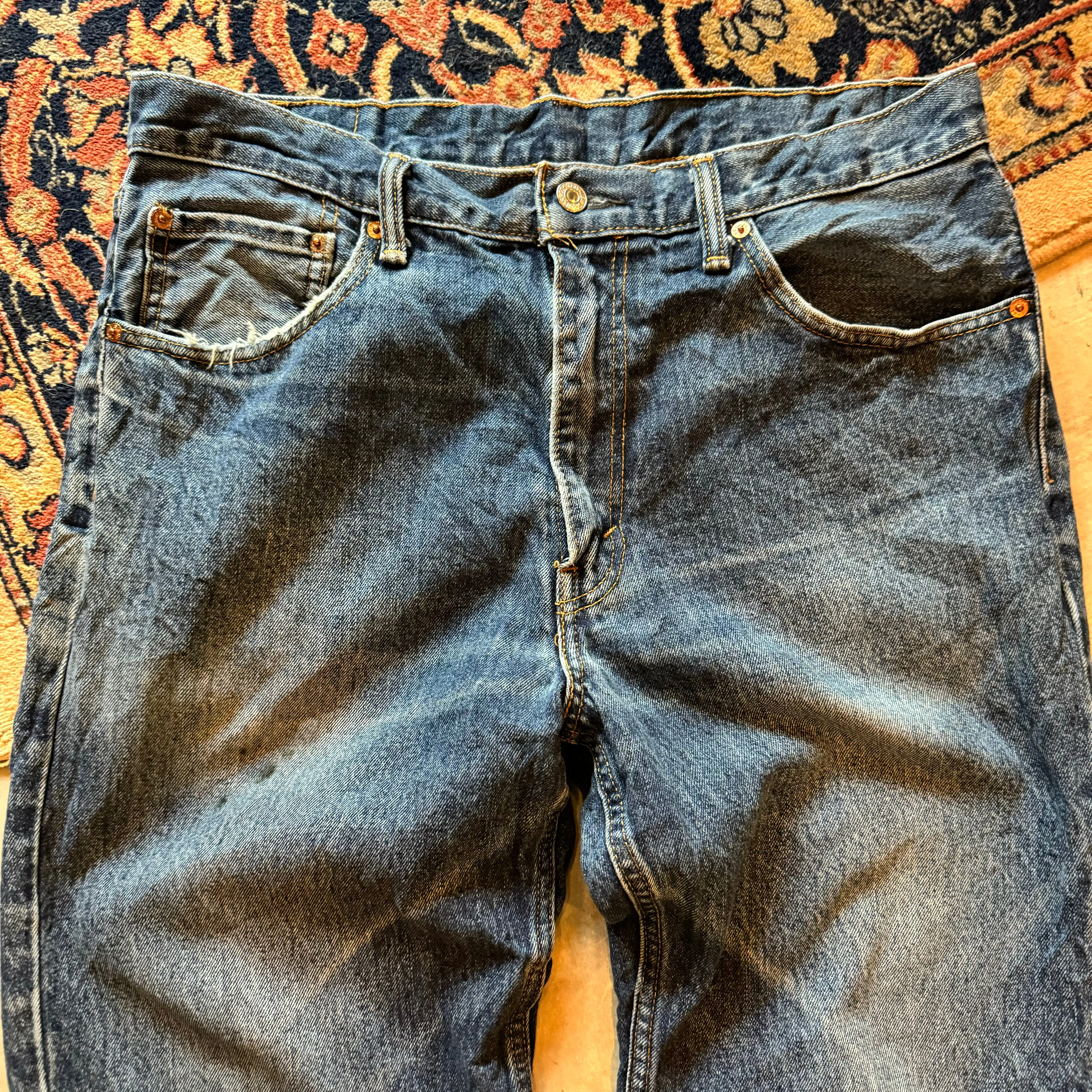 Vintage Levi 550 Blue Wash 35" 30"