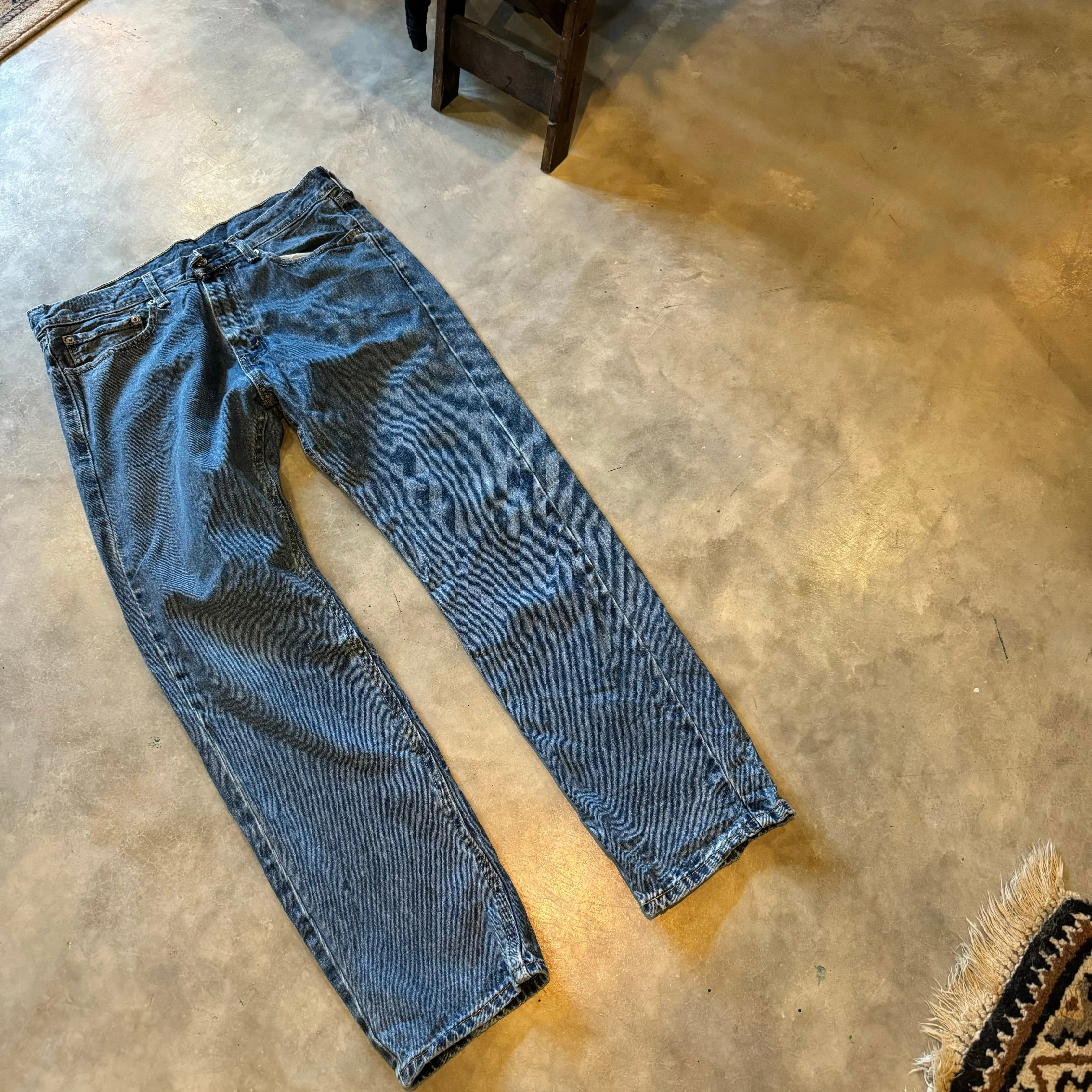 Vintage Levi Mid Blue wash W 32"  L 29"