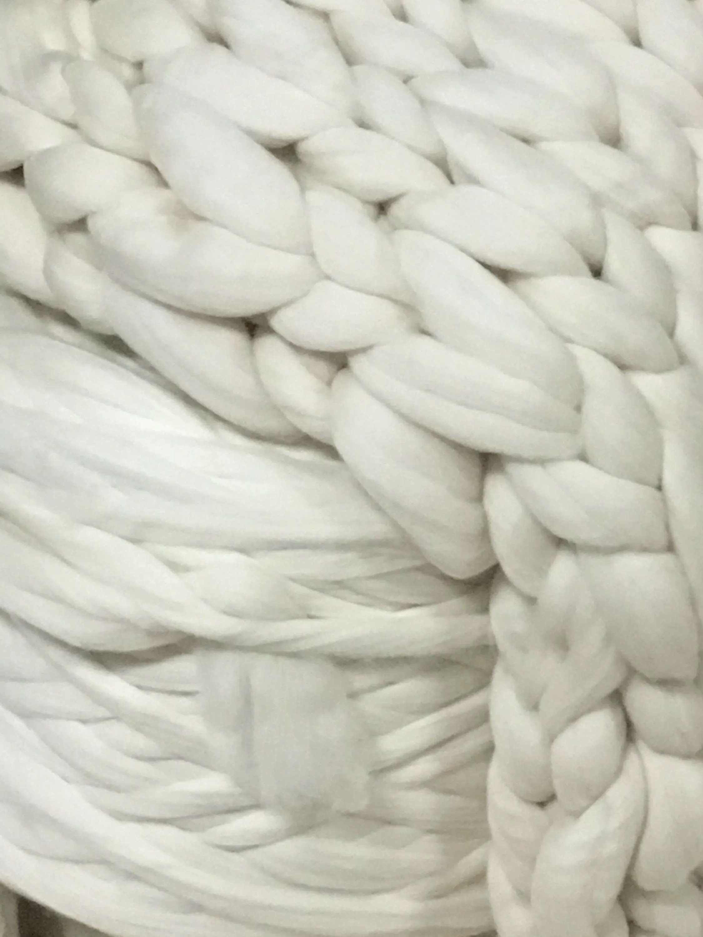 Wool Roving Top 8 lbs Pounds White DIY Roving Fiber Spinning, Make Your Own- Felting Crafts Large Chunky (Arm or PVC) Knit Throw Blanket USA